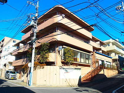 こちらのマンションです